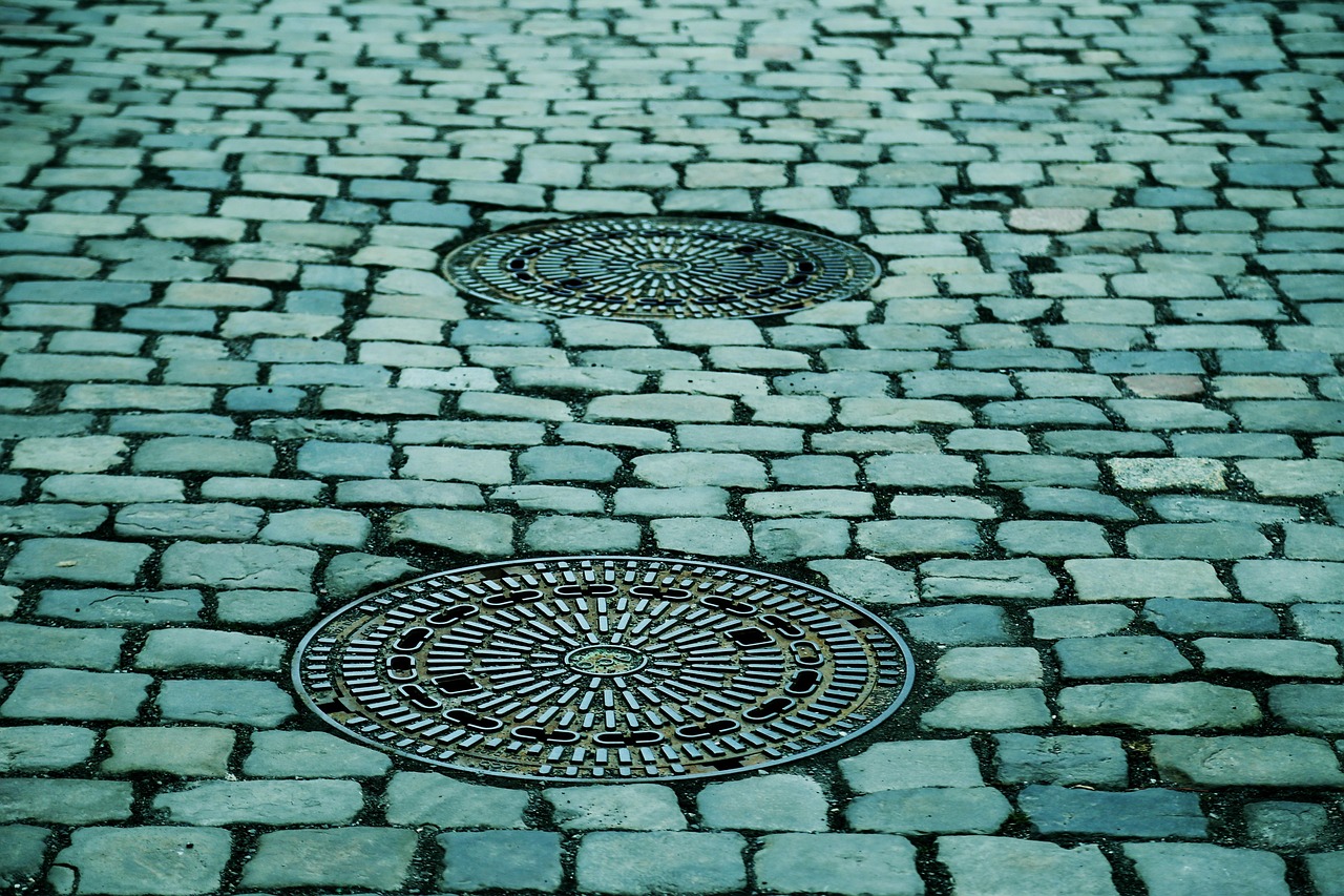Outdoor paving construction